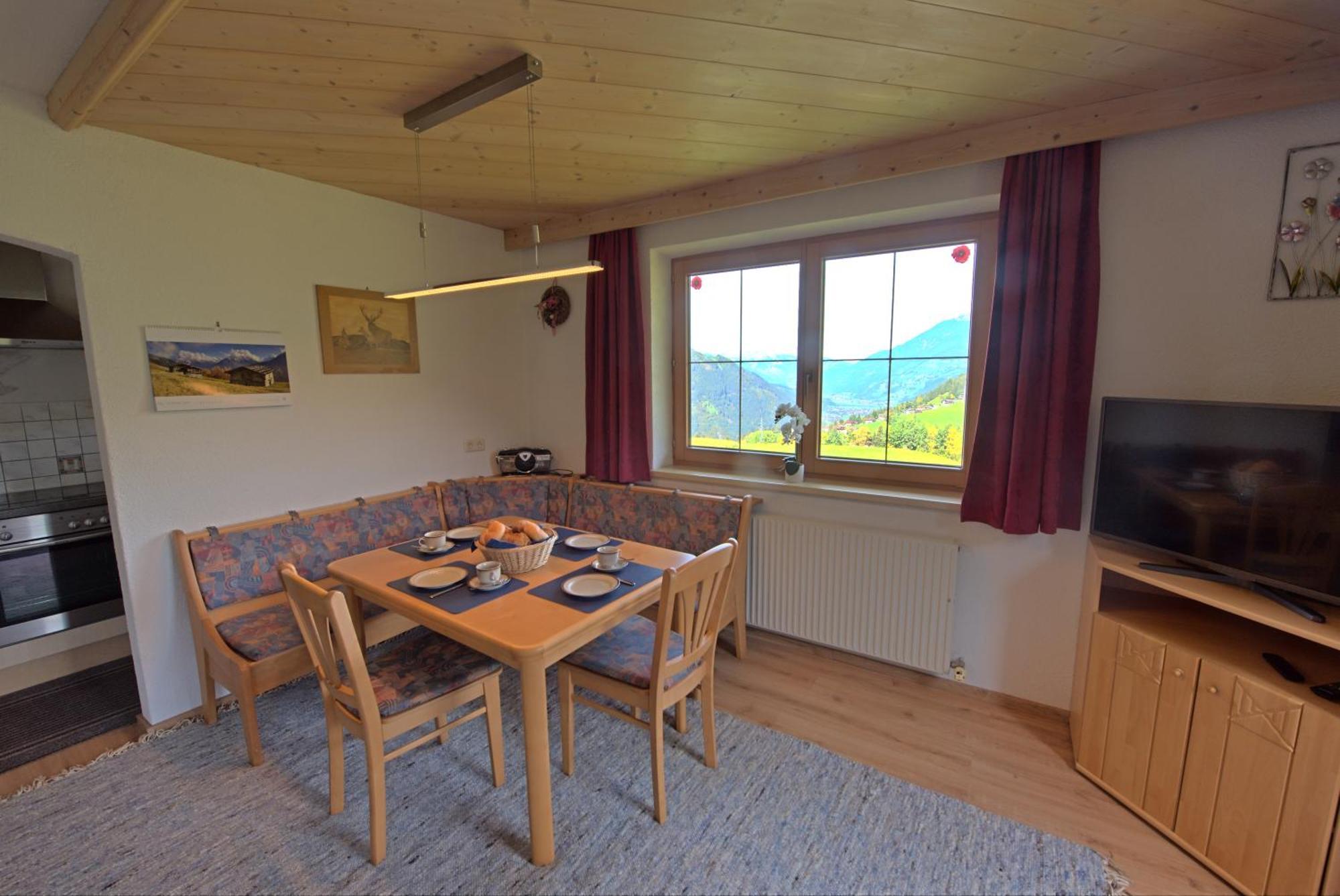 Ferienwohnung Ausblick Zillertal Hainzenberg Exterior photo