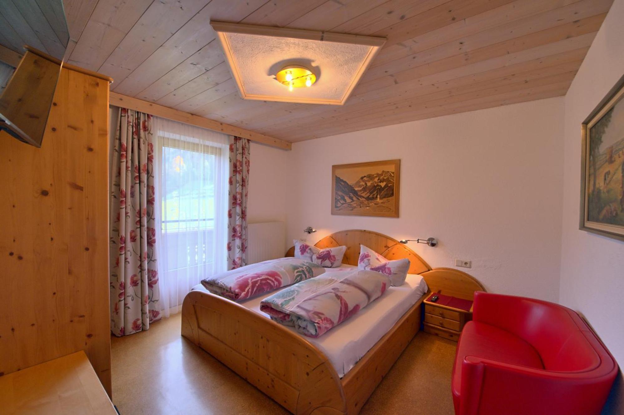 Ferienwohnung Ausblick Zillertal Hainzenberg Exterior photo