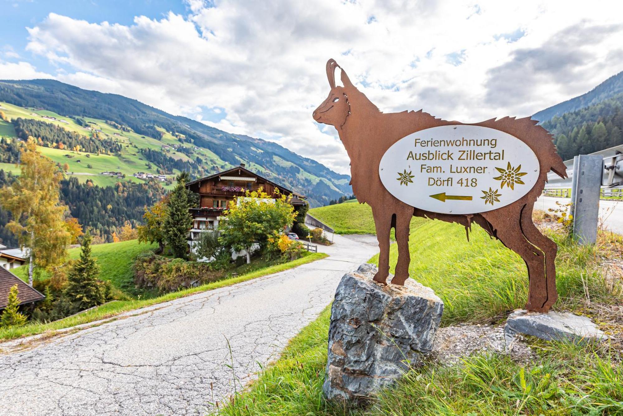 Ferienwohnung Ausblick Zillertal Hainzenberg Exterior photo