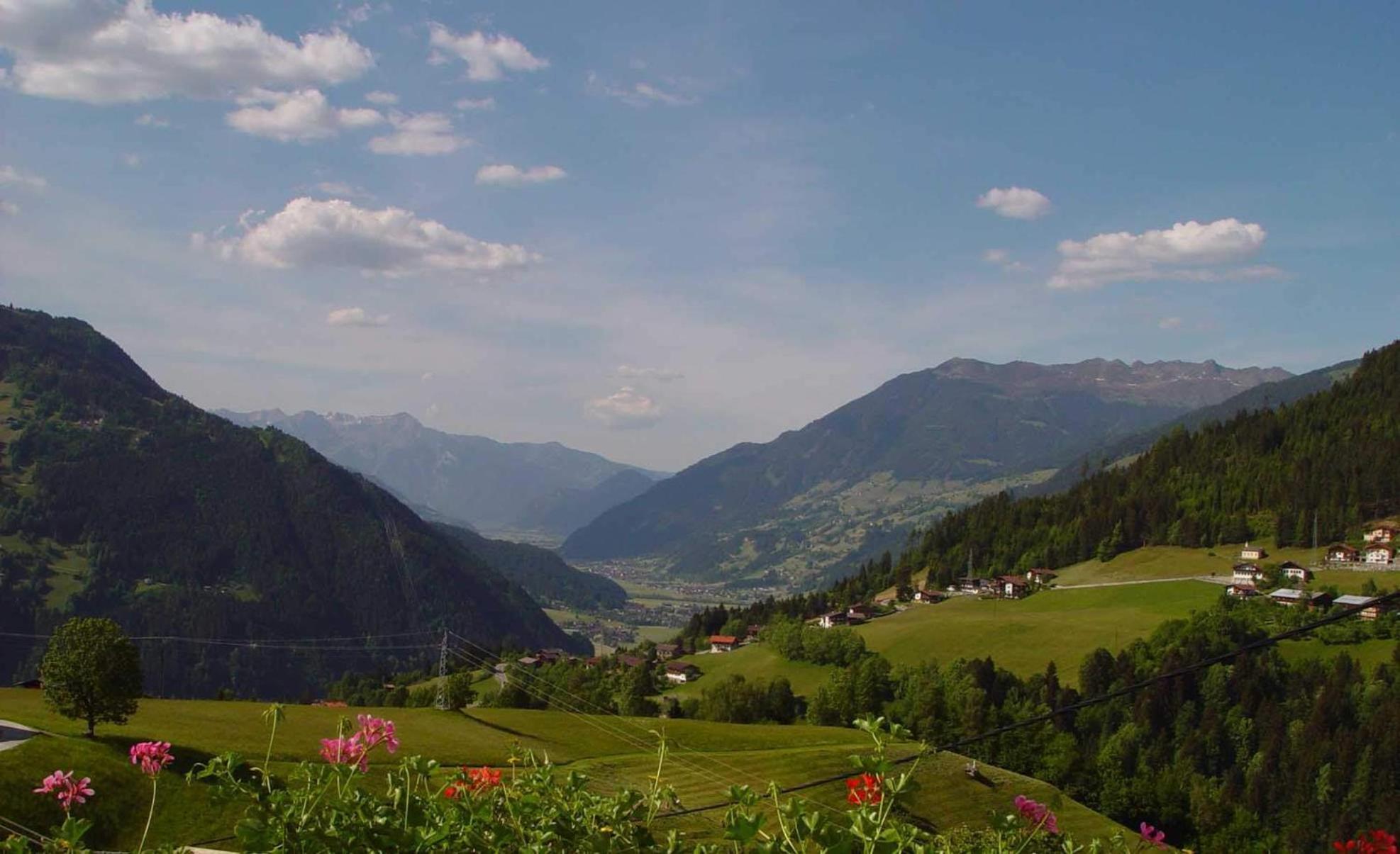 Ferienwohnung Ausblick Zillertal Hainzenberg Exterior photo